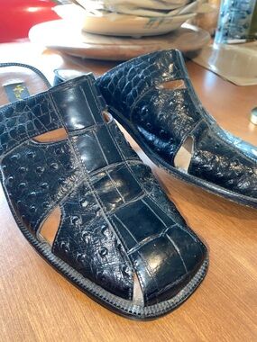 Stacy Adams Black Croc-Embossed Leather Slide Sandals Men’s 9.5M